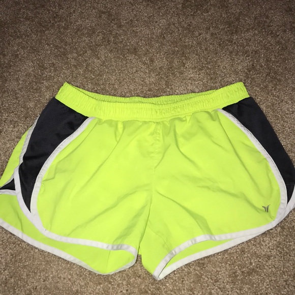 Yellow workout shorts - Picture 1 of 2